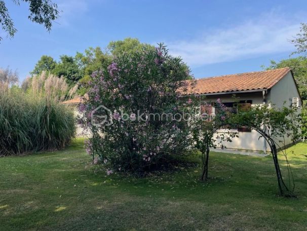 A louer GîTE  COUTRAS