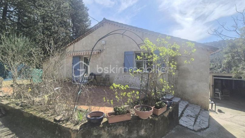 A louer MAISON  4 PIECES 89 M2  SOLLIES TOUCAS