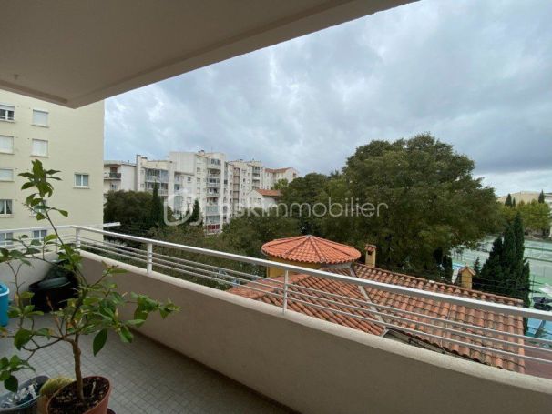 A louer APPARTEMENT T4 73 M2 BORD DE MER TOULON
