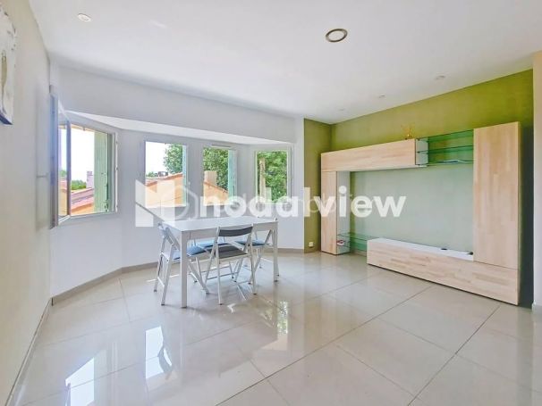 A louer APPARTEMENT T3 58 M2 PLAGE à PIED BERRE L ETANG