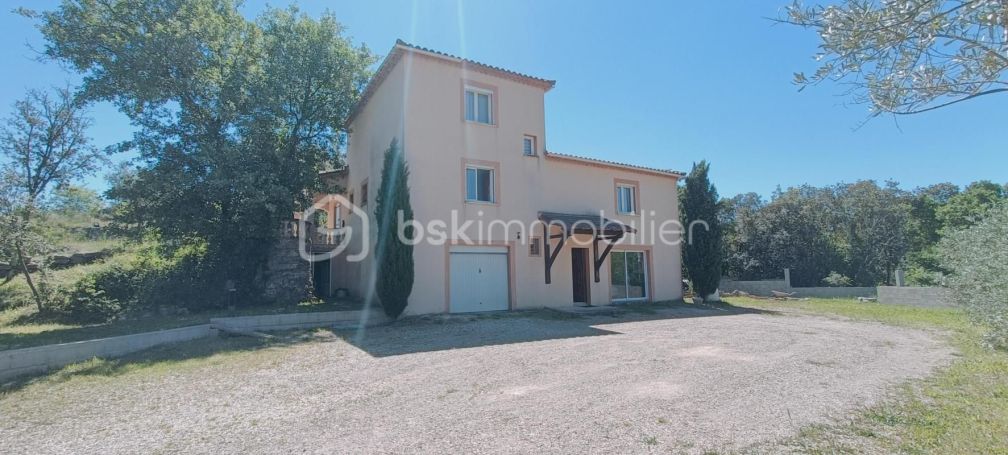 A louer MAISON  7 PIECES 175 M2  SAINT MARTIN DE VALGALGUES