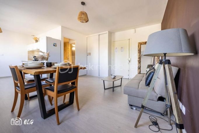 A louer APPARTEMENT NEUF T3 55 M2 BORD DE MER LATTES
