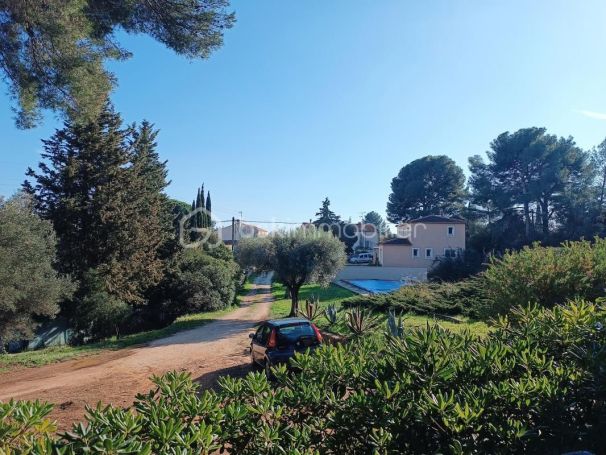 A louer MAISON  4 PIECES 128 M2 BORD DE MER LA CIOTAT