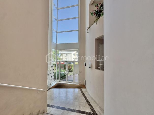 A louer APPARTEMENT T3 86 M2 TERRASSE  CAEN