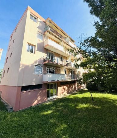 A louer APPARTEMENT T4 70 M2  MONTPELLIER