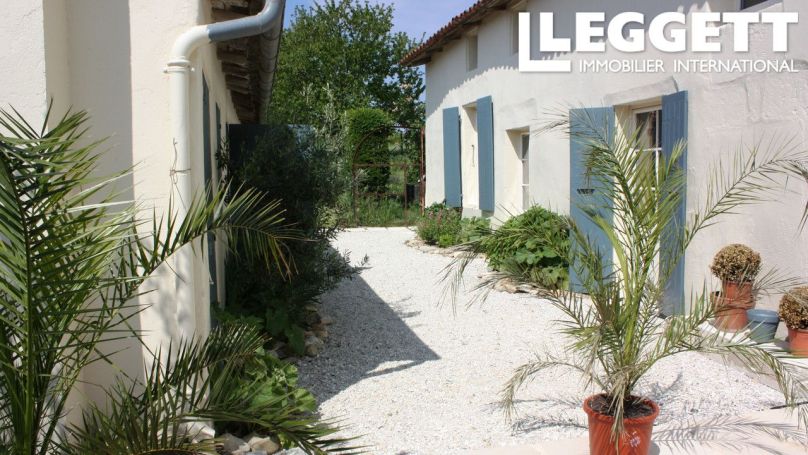A louer MAISON  DE MAîTRE  MORTAGNE SUR GIRONDE