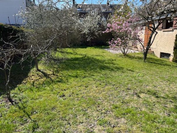 A vendre AGREABLE MAISON SUR SOTEVILLE LES ROUEN 76300 Sotteville