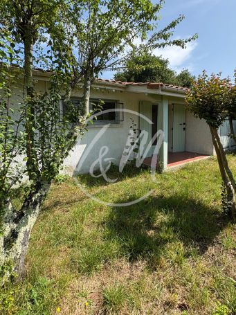 A vendre CHARMANTE Maison 3 PIECES 50 M² BORD DE MER  Ares