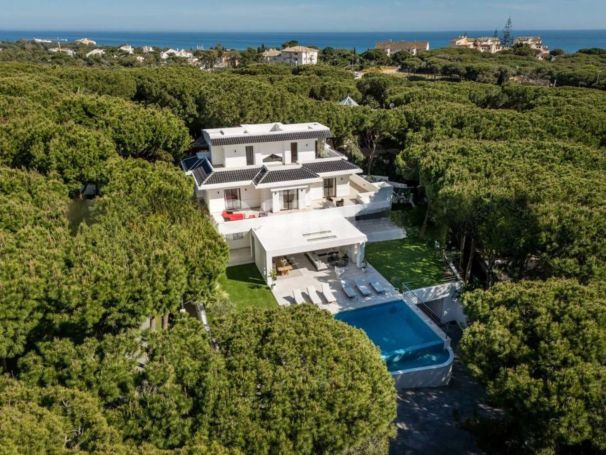 A vendre Villa d?exception 11 PIECES Las Chapas de Marbella