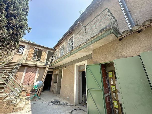 A louer APPARTEMENT DUPLEX T3 68 M2  NIMES