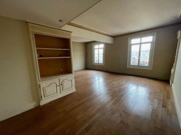 A louer APPARTEMENT NEUF T5 97 M2 BORD DE MER DIEPPE