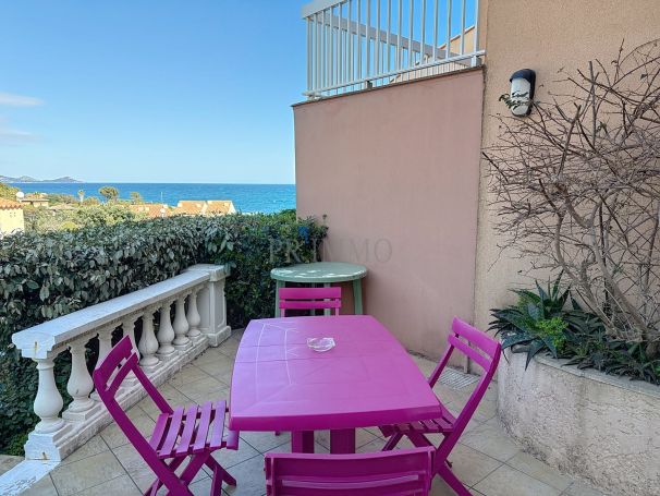 A louer APPARTEMENT T2 24 M2 TERRASSE VUE MER FREJUS