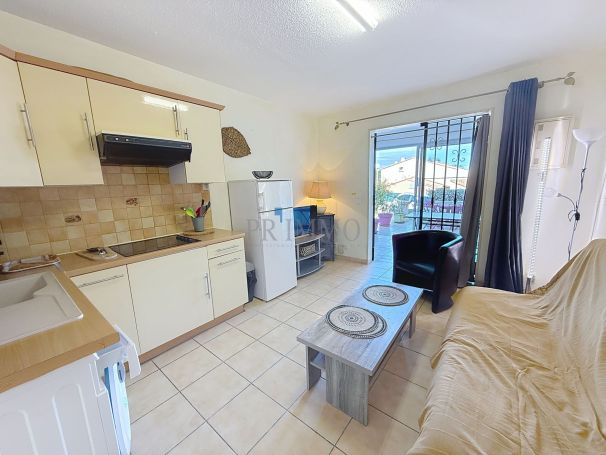 A louer APPARTEMENT T2 24 M2 TERRASSE VUE MER FREJUS