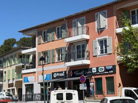 A louer APPARTEMENT NEUF T3 68 M2  TARADEAU