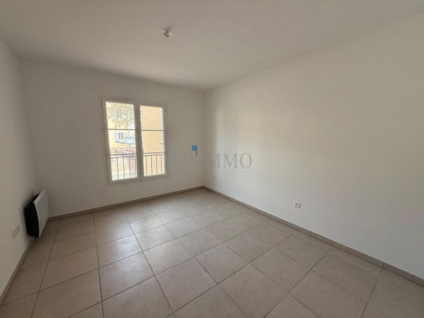A louer APPARTEMENT NEUF T3 68 M2  TARADEAU