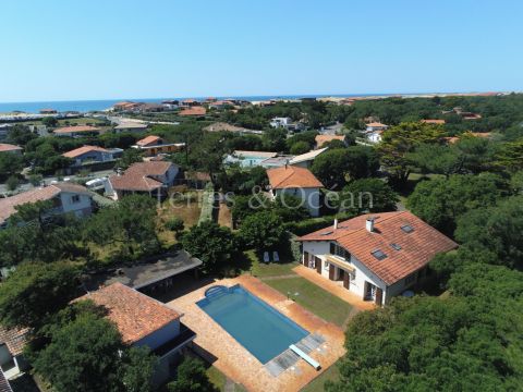 A vendre MAISON  11 PIECES 235 M2 BORD DE MER SEIGNOSSE