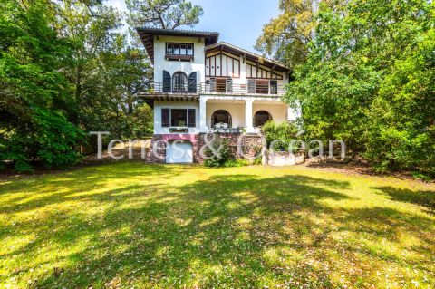 A vendre MAISON 9 PIECES 200 M2 SOORTS HOSSEGOR