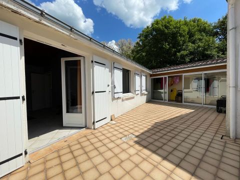 A vendre MAISON  4 PIECES 60 M2 BORD DE MER LONGEVILLE SUR MER