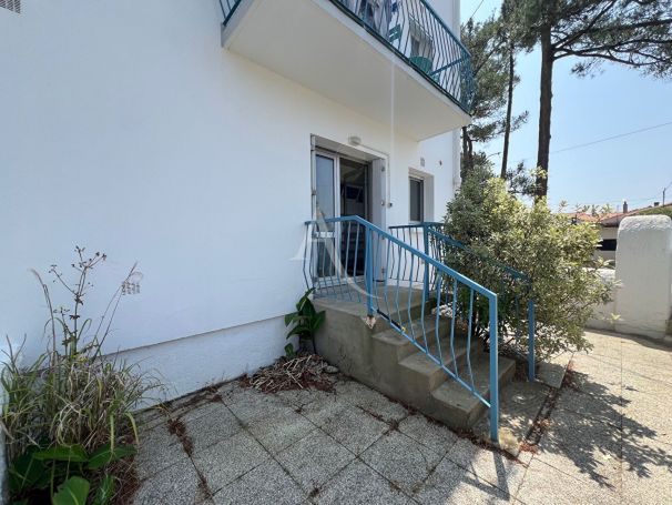 A louer STUDIO  29 M2 BORD DE MER JARD SUR MER