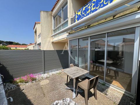 A louer STUDIO  22 M2 BORD DE MER LONGEVILLE SUR MER