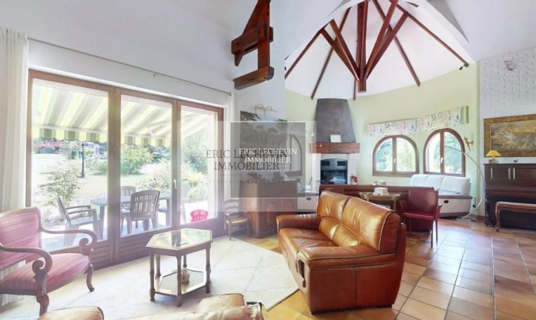 A louer MAISON  5 PIECES 242 M2 BORD DE MER LE TOUQUET PARIS PLAGE