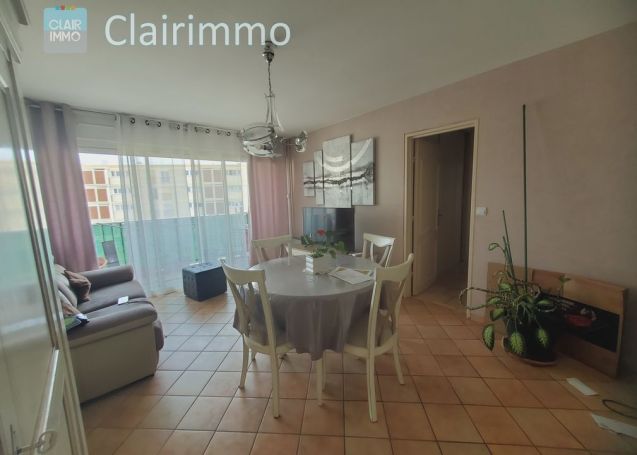 A louer APPARTEMENT T4 75 M2 BORD DE MER ROGNAC