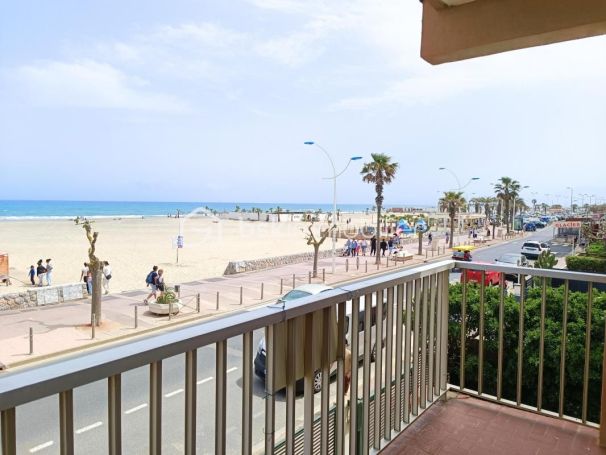 A louer APPARTEMENT T2 36 M2 TERRASSE PIEDS DANS L'EAU CANET EN ROUSSILLON