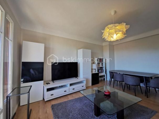 A louer APPARTEMENT T3 67 M2  SALON DE PROVENCE