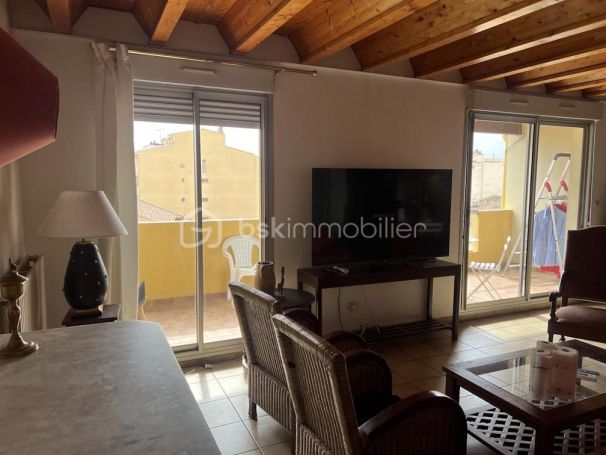 A louer APPARTEMENT DUPLEX T6 126 M2 TERRASSE  BEZIERS