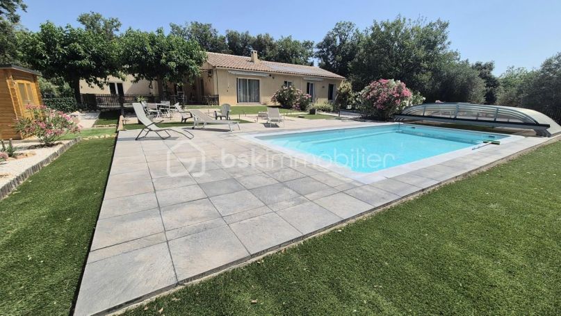 A louer MAISON  7 PIECES 171 M2  BESSE SUR ISSOLE