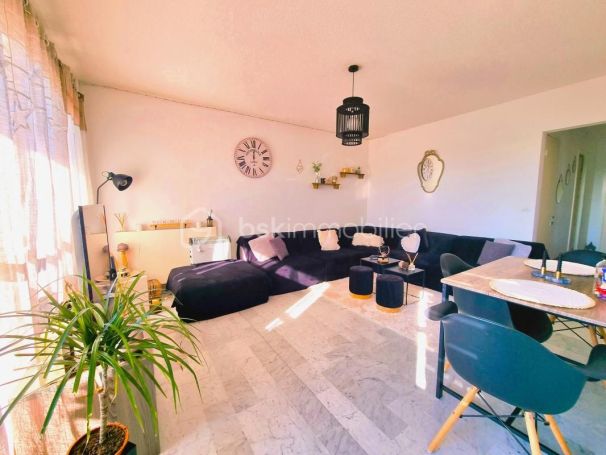 A louer APPARTEMENT T2 50 M2  SALON DE PROVENCE