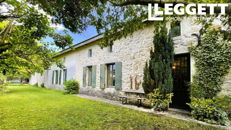 A louer LONGèRE  7 PIECES 162 M2  CARTELEGUE