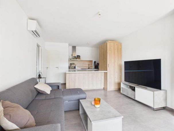 A louer APPARTEMENT T2 42 M2 TERRASSE  AFA