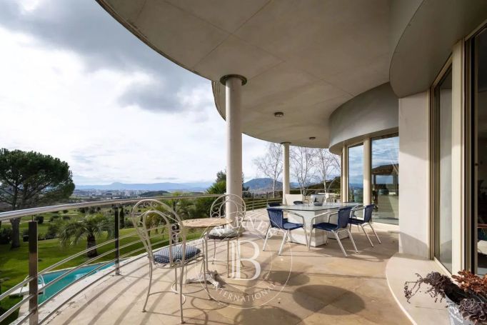A vendre MAGNIFIQUE PROPRIETE 850 M² SAN SEBASTIAN GORRAITZ