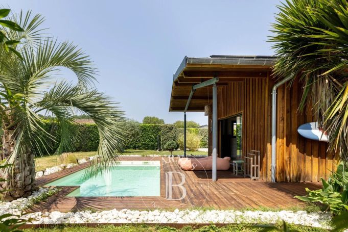A vendre VILLA CONTEMPORAINE 6 PIECES 172 M² SEIGNOSSE