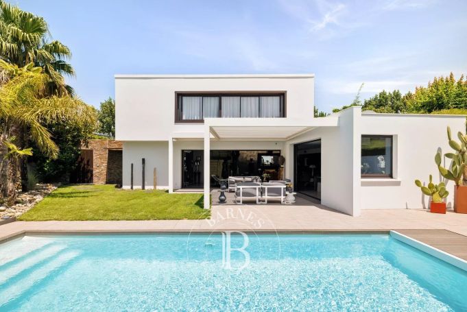 A vendre MAISON CONTEMPORAINE 145 M² ANGLET BLANCPIGNON