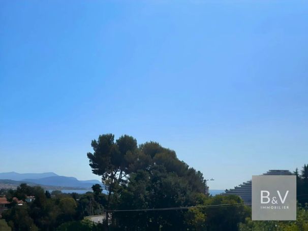 A vendre Superbe appartement T3 59 M² vue mer  VILLENEUVE LOUBET