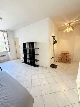 A vendre APPARTEMENT T2 41 M2 BORD DE MER TOULON