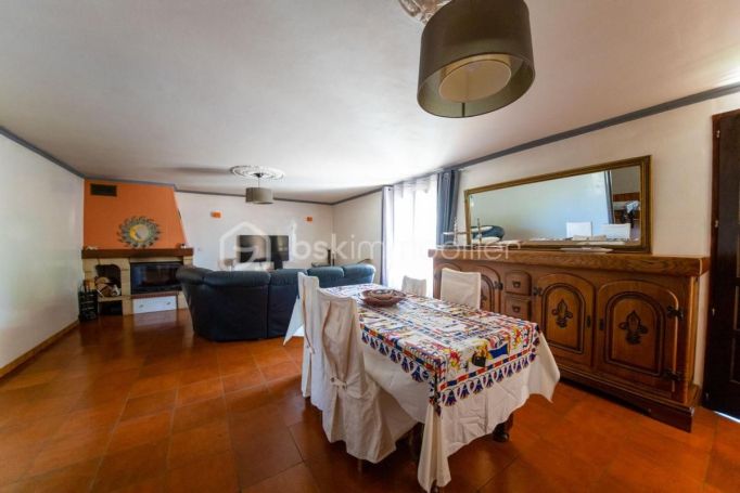 A louer MAISON  9 PIECES 153 M2  PEZENAS