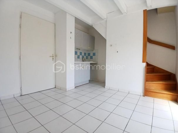A louer APPARTEMENT DUPLEX T2 24 M2 TERRASSE BORD DE MER LE GRAU DU ROI