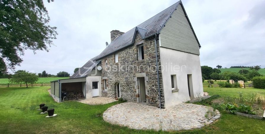 A louer MAISON  DE MAîTRE  VIRE