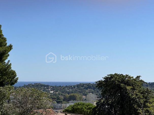 A louer MAISON  DE MAîTRE VUE MER TOULON