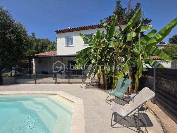 A louer MAISON  6 PIECES 155 M2  VENCE