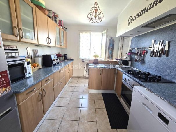 A louer APPARTEMENT T4 73 M2 BORD DE MER FRONTIGNAN