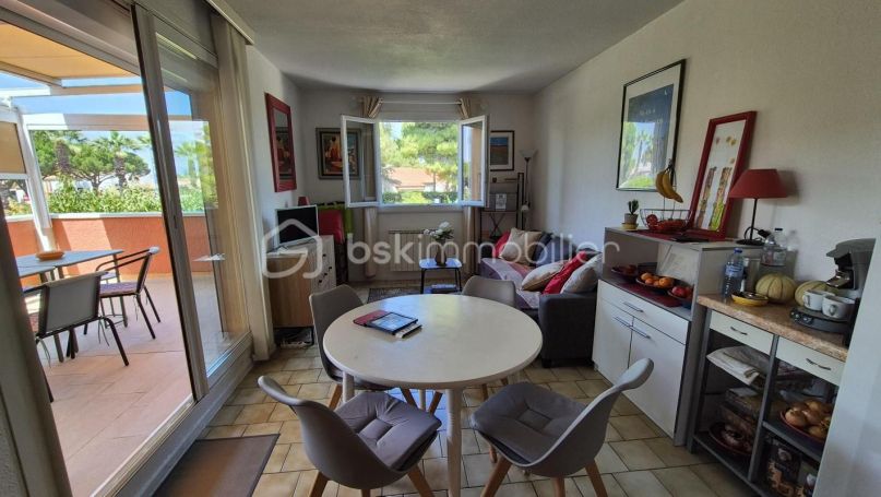 A louer APPARTEMENT NEUF T3 37 M2 TERRASSE BORD DE MER SAINT CYPRIEN