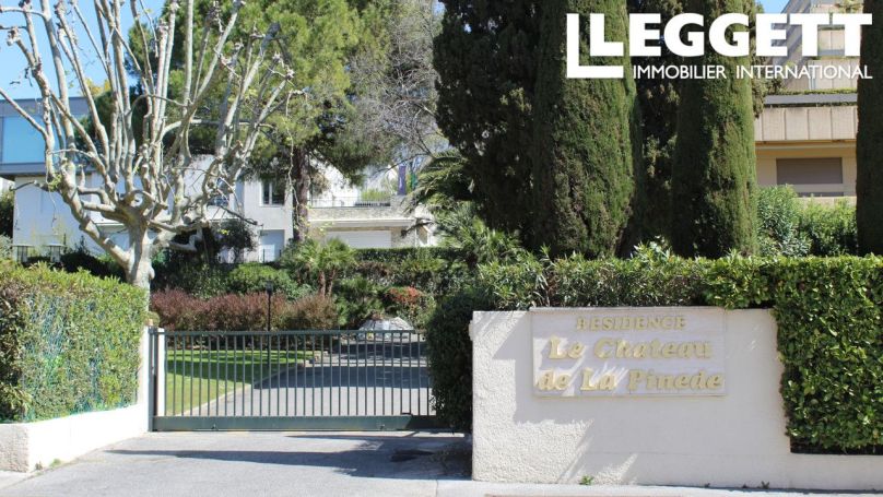A louer APPARTEMENT T3 71 M2 BORD DE MER ANTIBES
