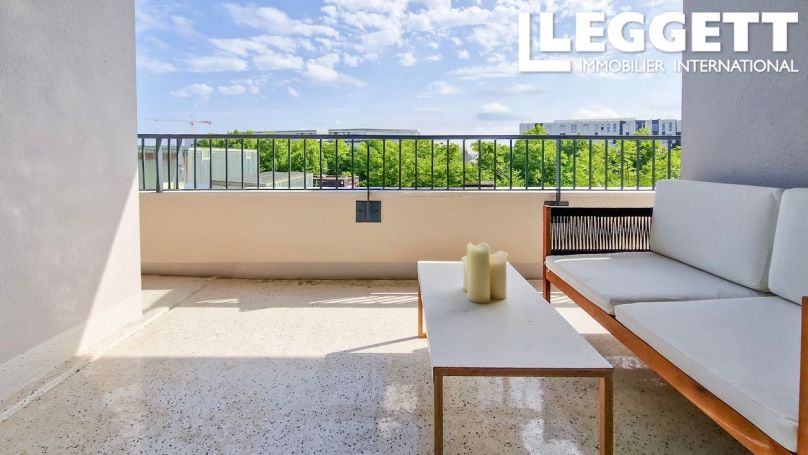 A louer APPARTEMENT NEUF T3 67 M2  BORDEAUX