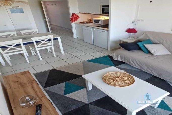 A louer APPARTEMENT T3 30 M2 TERRASSE BORD DE MER LES SABLES D OLONNE