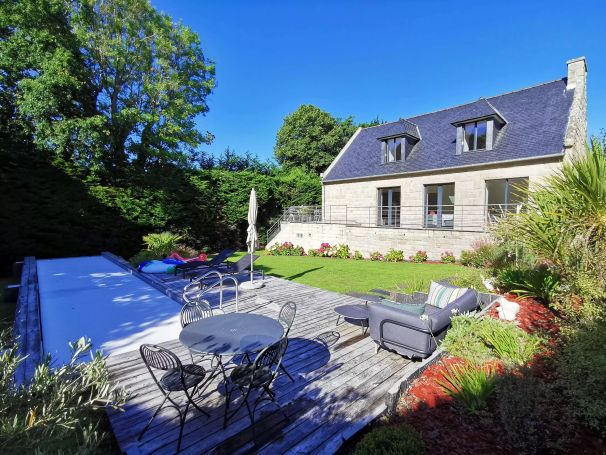 A vendre Maison de charme rénovée 6 pieces 160 m2 avec piscine  Dinard