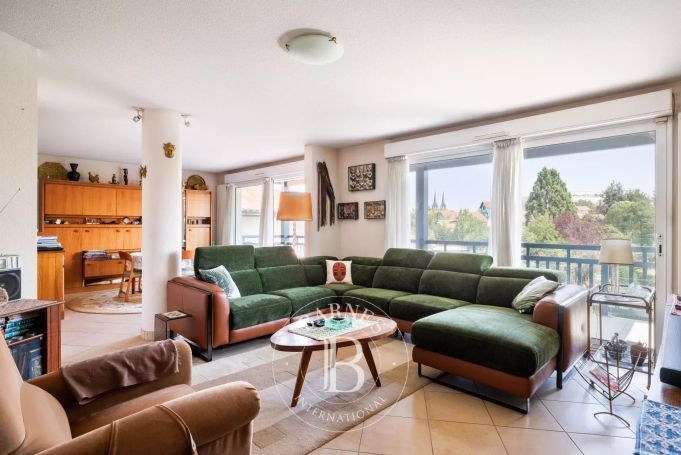 A louer APPARTEMENT T4 118 M2 TERRASSE  BAYONNE